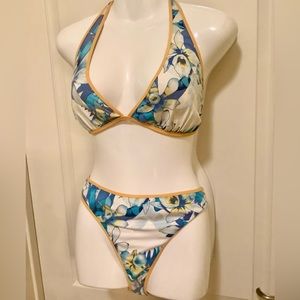 Bikini floral striped Reversible size 14/16 XL yellow stripped one side …